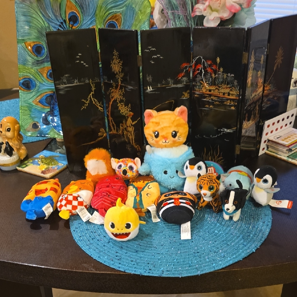 Plush Cat and Friends Stuffed Animal Set